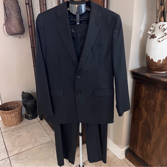 Class Club Gold Label Pinstripe Youth / Young Man Suit - Picture 1 of 10